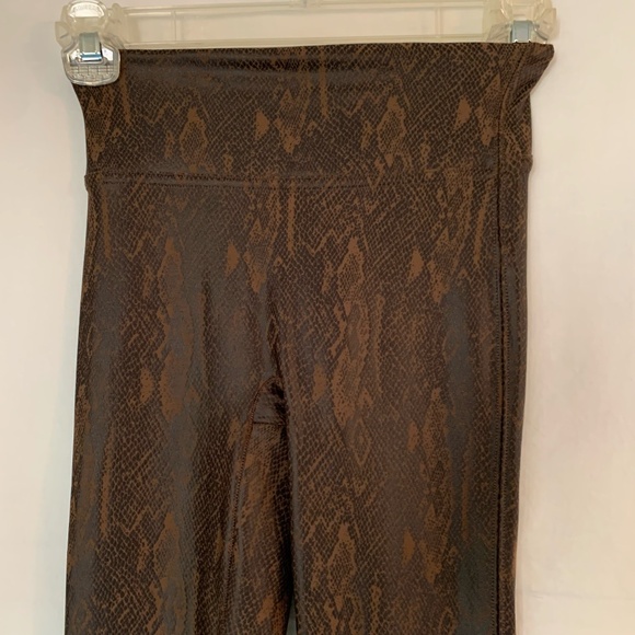 SPANX brown faux leather snakeskin leggings - Picture 1 of 11